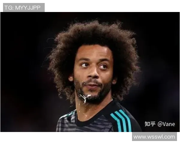 足球和篮球球星卡有何异同探讨两大运动收藏价值与市场差异